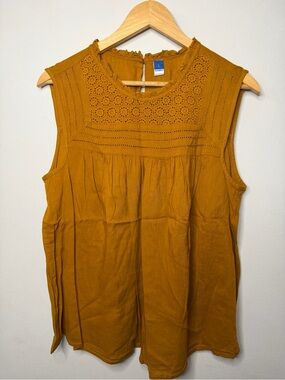 Old Navy Mustard Crochet Yoke Sleeveless Camisole